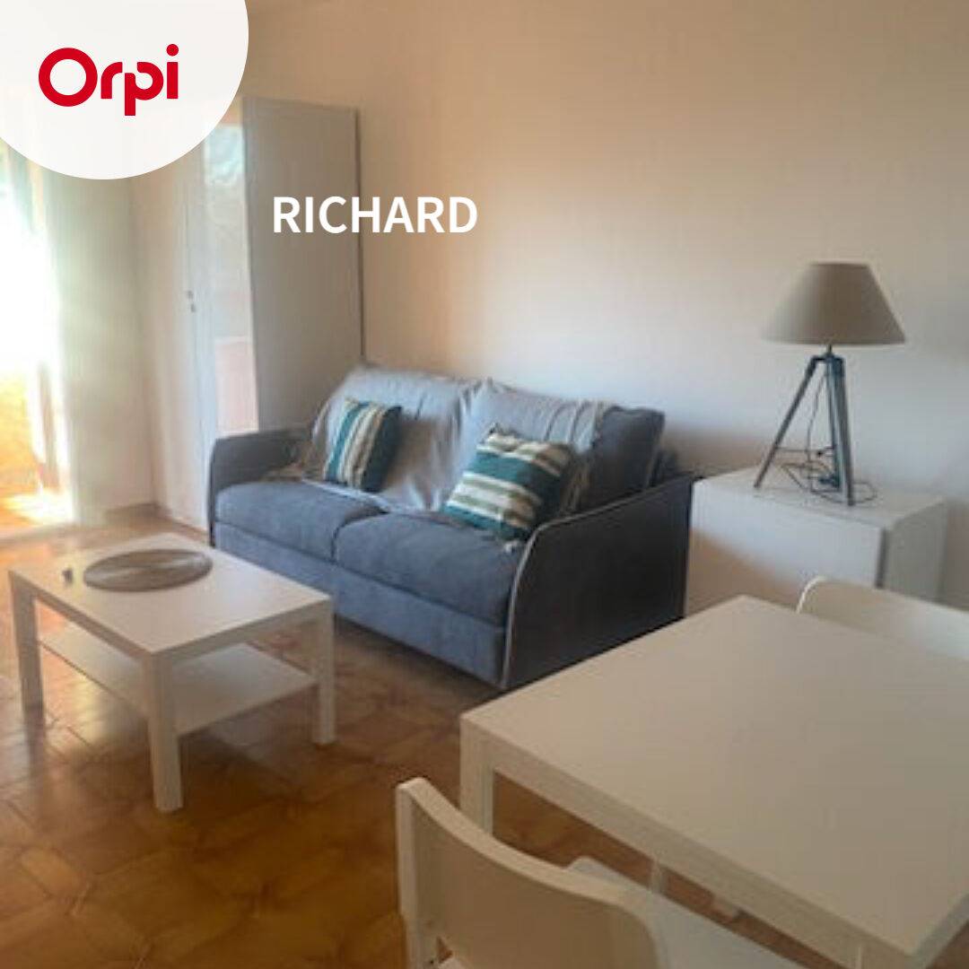 Appartement à louer 27m2 SIX FOURS LES PLAGES  