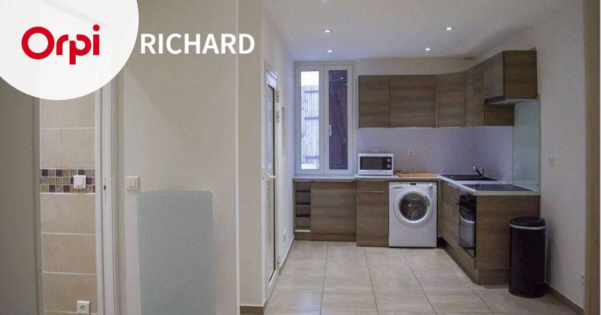 Appartement à louer 2 pièces 39 m2 LE BEAUSSET  