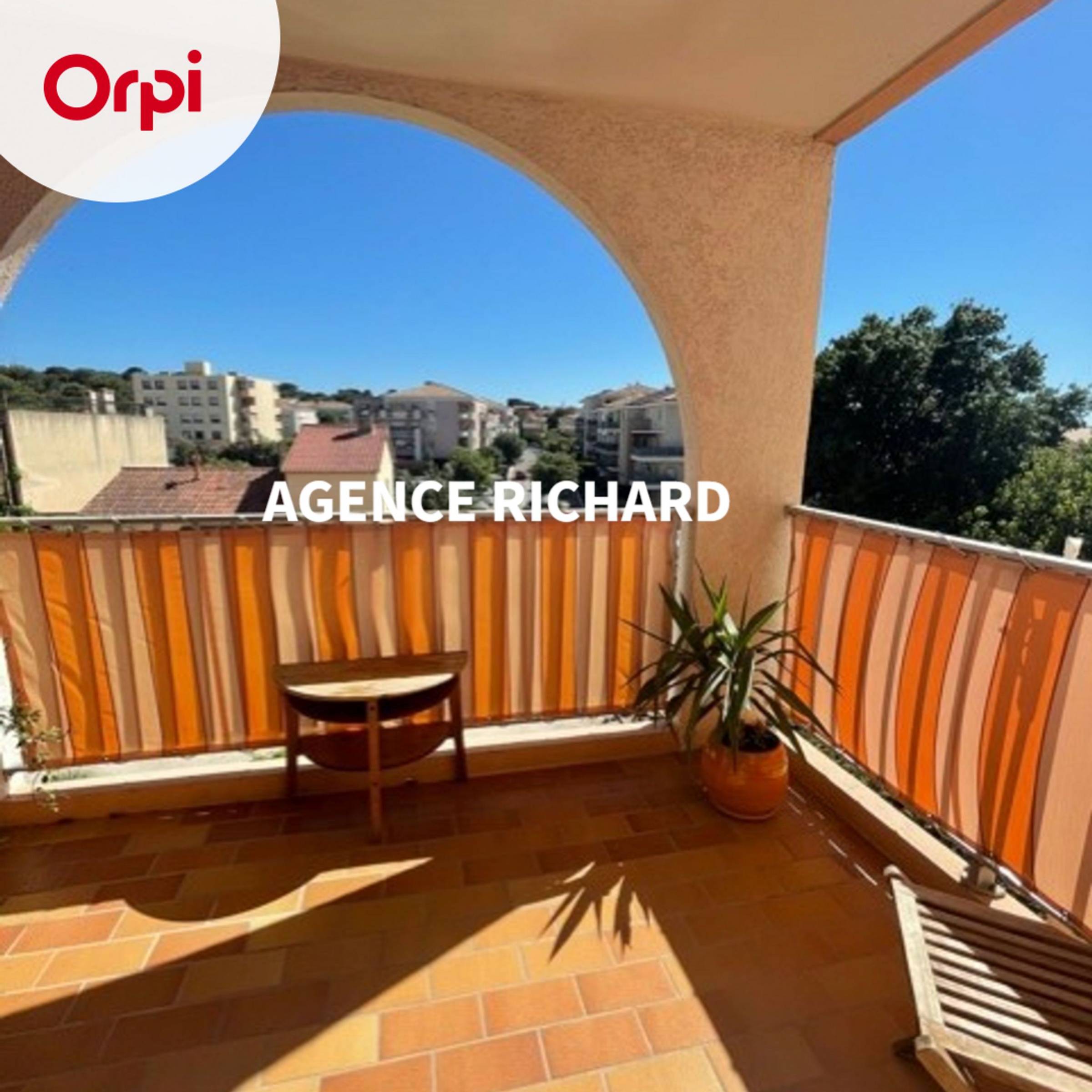 Appartement à louer 64m2 SIX FOURS LES PLAGES  