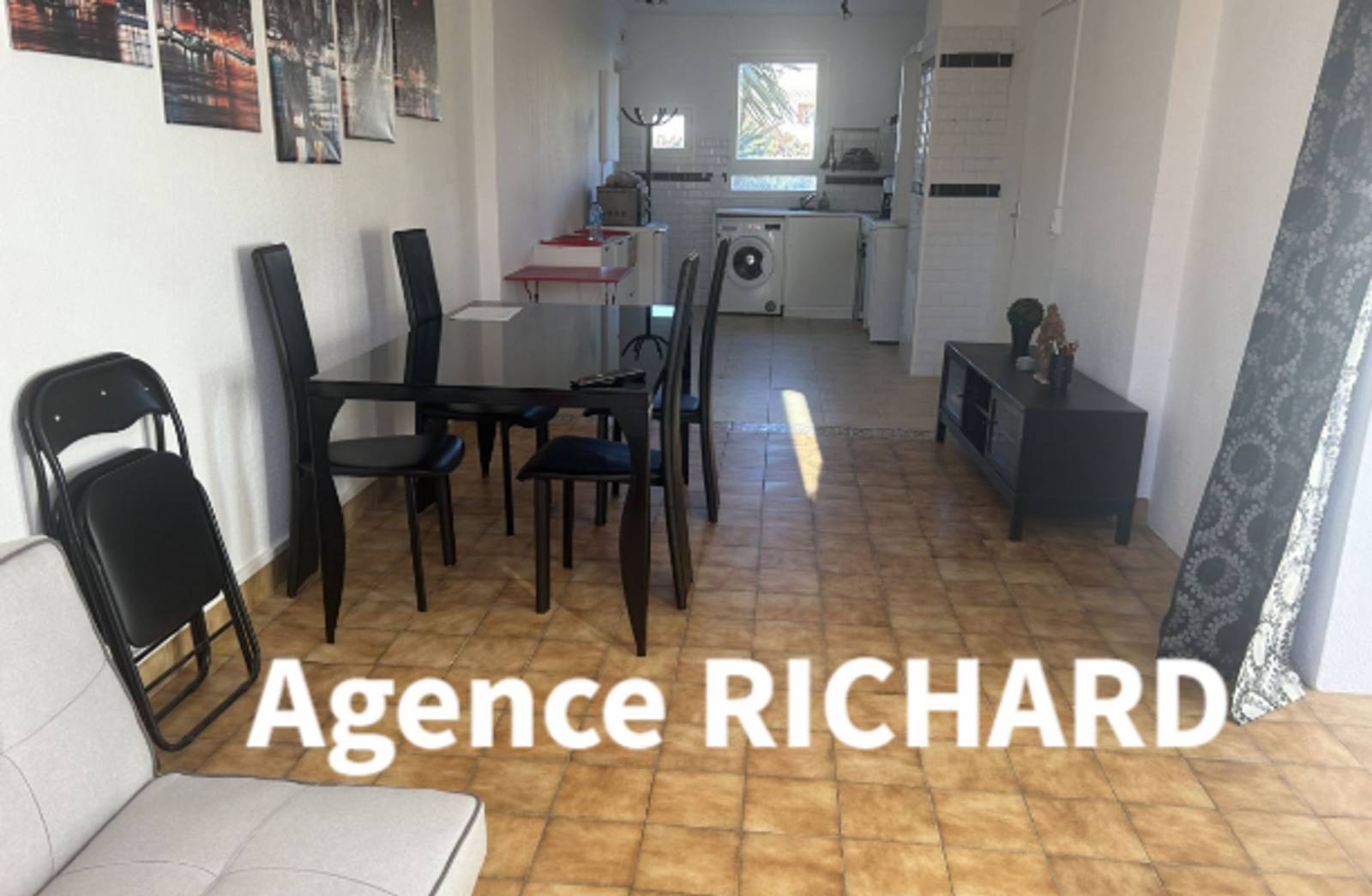 Appartement à louer à 750€ de 55m2 SIX FOURS LES PLAGES  