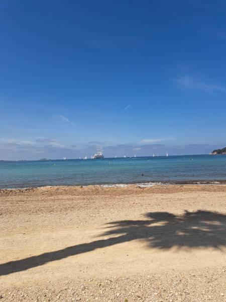 Les plages de Six Fours les Plages – Vivre au rythme de la Méditerranée avec Orpi RICHARD