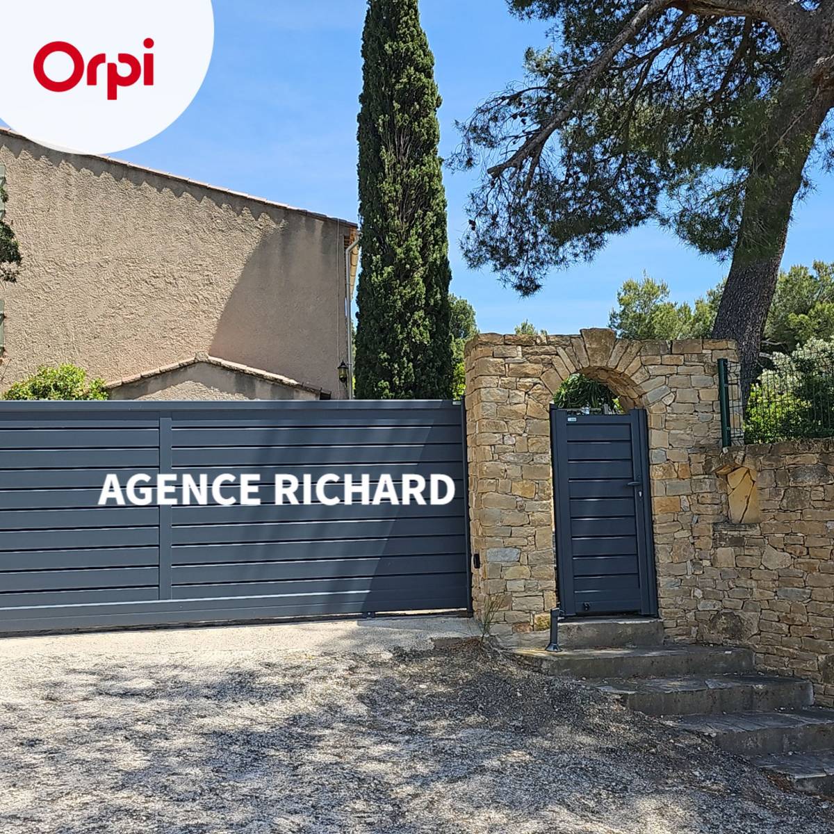 Location maison avec piscine, terrasse et vue mer à SANARY SUR MER idéale pour une location longue durée