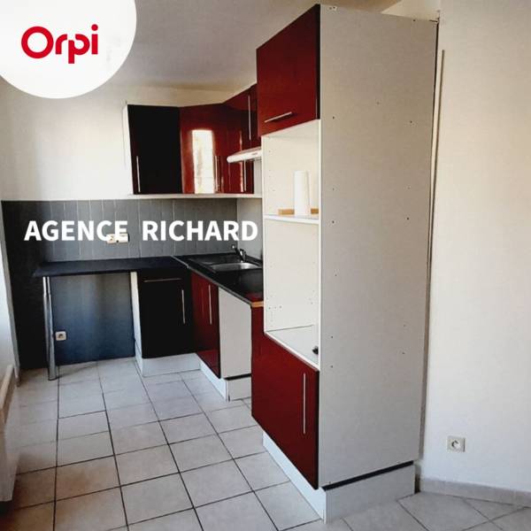 Location appartement t2 avec balcon à ollioules