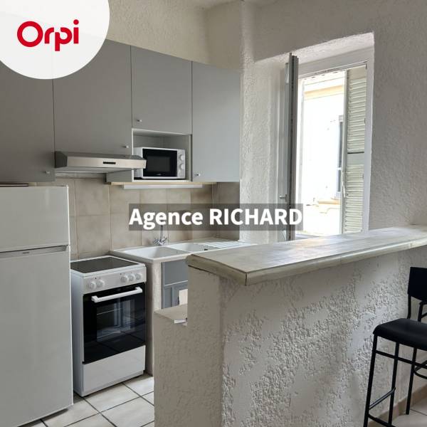 Location appartement meublé de type deux à Ollioules