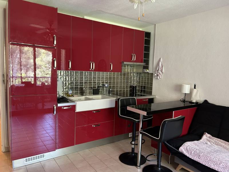 Appartement à louer 30m2 SANARY SUR MER  