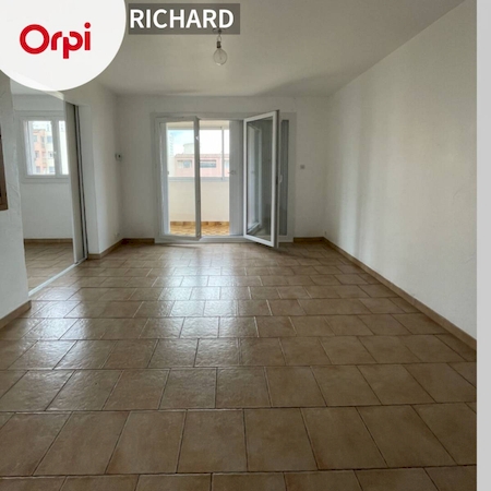 Appartement t3 à louer de 70m2 La Seyne (83) parc St Jean 