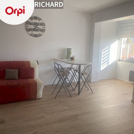 Appartement t1 Six fours les plages  