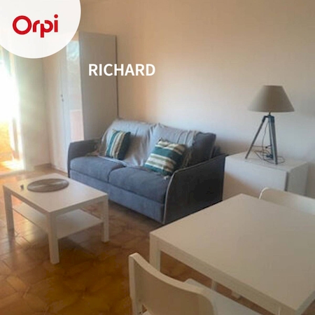 Appartement à louer 27m2 SIX FOURS LES PLAGES  