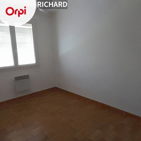 Appartement à louer 60m2 SIX FOURS LES PLAGES  
