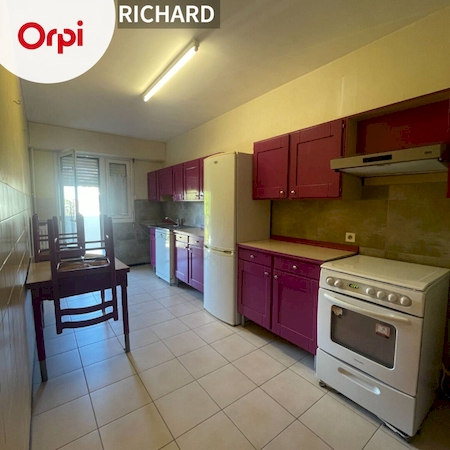 Appartement à louer 85m2 TOULON  