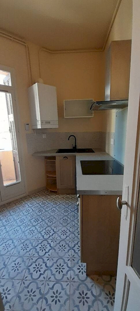 Appartement à louer 44m2 TOULON  