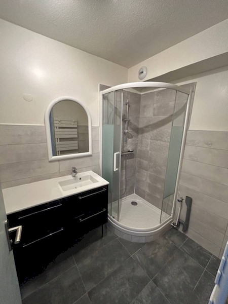 Appartement à louer 64m2 SIX FOURS LES PLAGES  