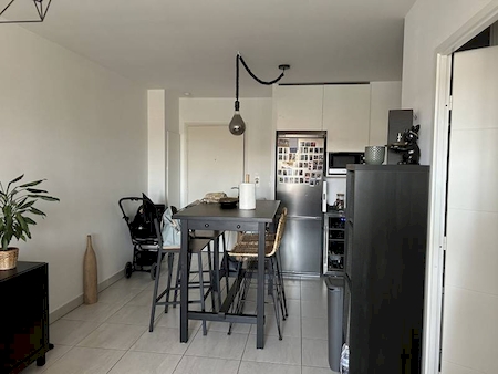 Appartement à louer deux pièces SIX FOURS LES PLAGES  