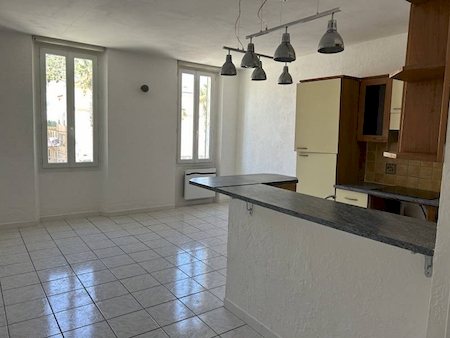 Appartement à louer 42m2 OLLIOULES  