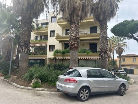 Appartement à louer 30m2 SIX FOURS LES PLAGES  