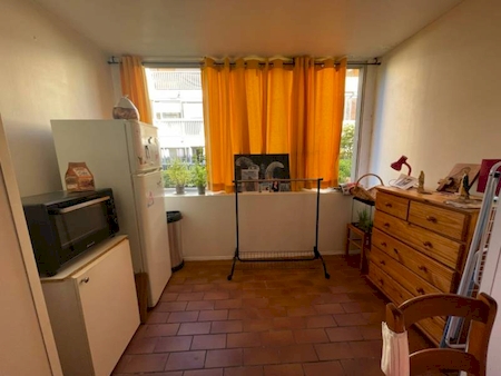 Appartement à louer SIX FOURS LES PLAGES  