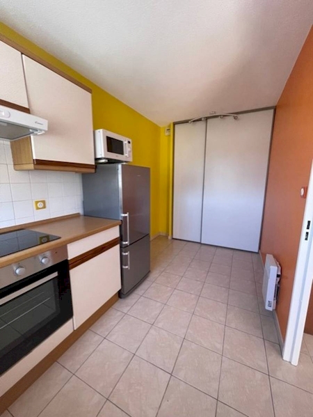 Appartement à louer 64m2 SIX FOURS LES PLAGES  