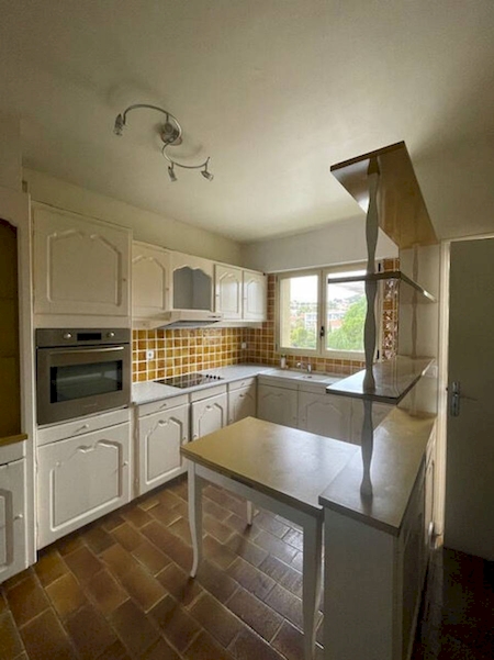 Grand appartement à louer 105m2 BANDOL  Vue mer