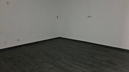 Location d'un local commercial en plein cœur du centre ville d'Ollioules