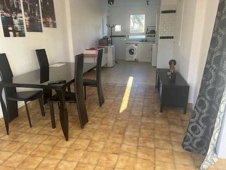 Appartement à louer à 750€ de 55m2 SIX FOURS LES PLAGES  