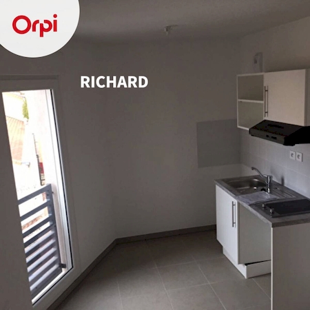 Appartement à louer 40m2 TOULON  