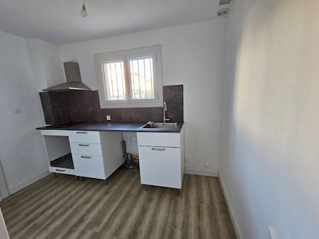 Appartement à louer 30m2 TOULON  