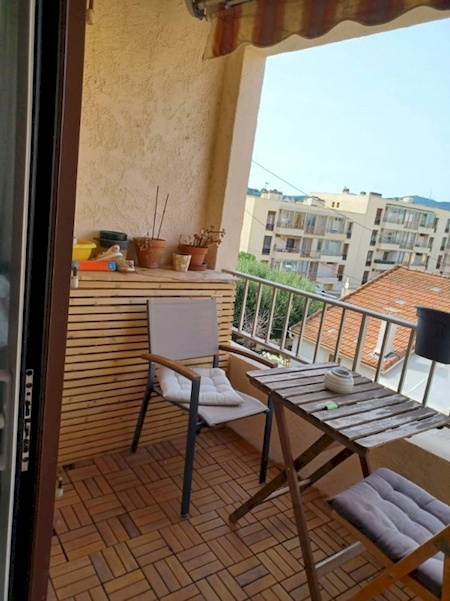 Appartement de 69 m2 avec 2 chambres à coucher SIX FOURS LES PLAGES  