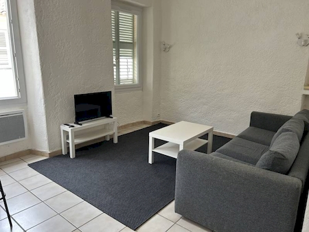 Location appartement T2 meublé à Ollioules  
