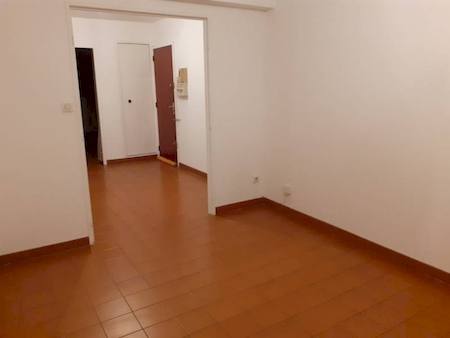 Appartement à louer à SIX FOURS LES PLAGES Six fours les plages  