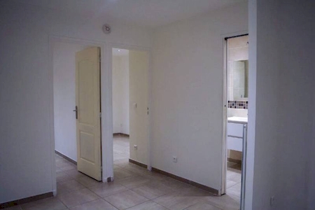 Appartement à la location au Beausset 2 pièces 50m2 par l'agence RICHARD