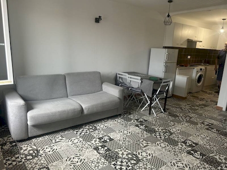 Appartement à louer 30m2 SIX FOURS LES PLAGES  
