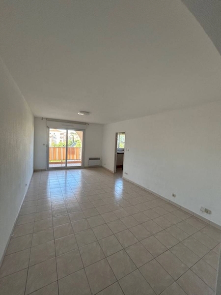 Appartement à louer 64m2 SIX FOURS LES PLAGES  