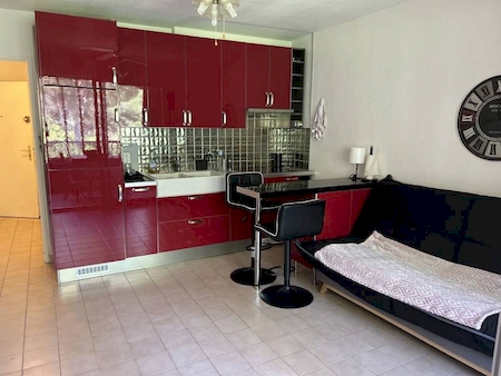 Appartement à louer 30m2 SANARY SUR MER  